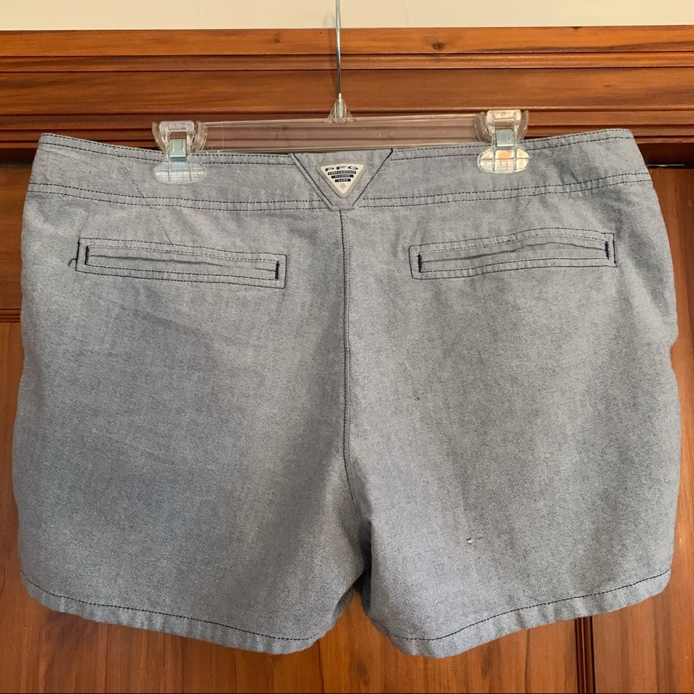 Columbia Shorts - Picture 2 of 4
